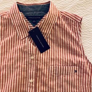 Tommy Hilfiger sleeveless button up